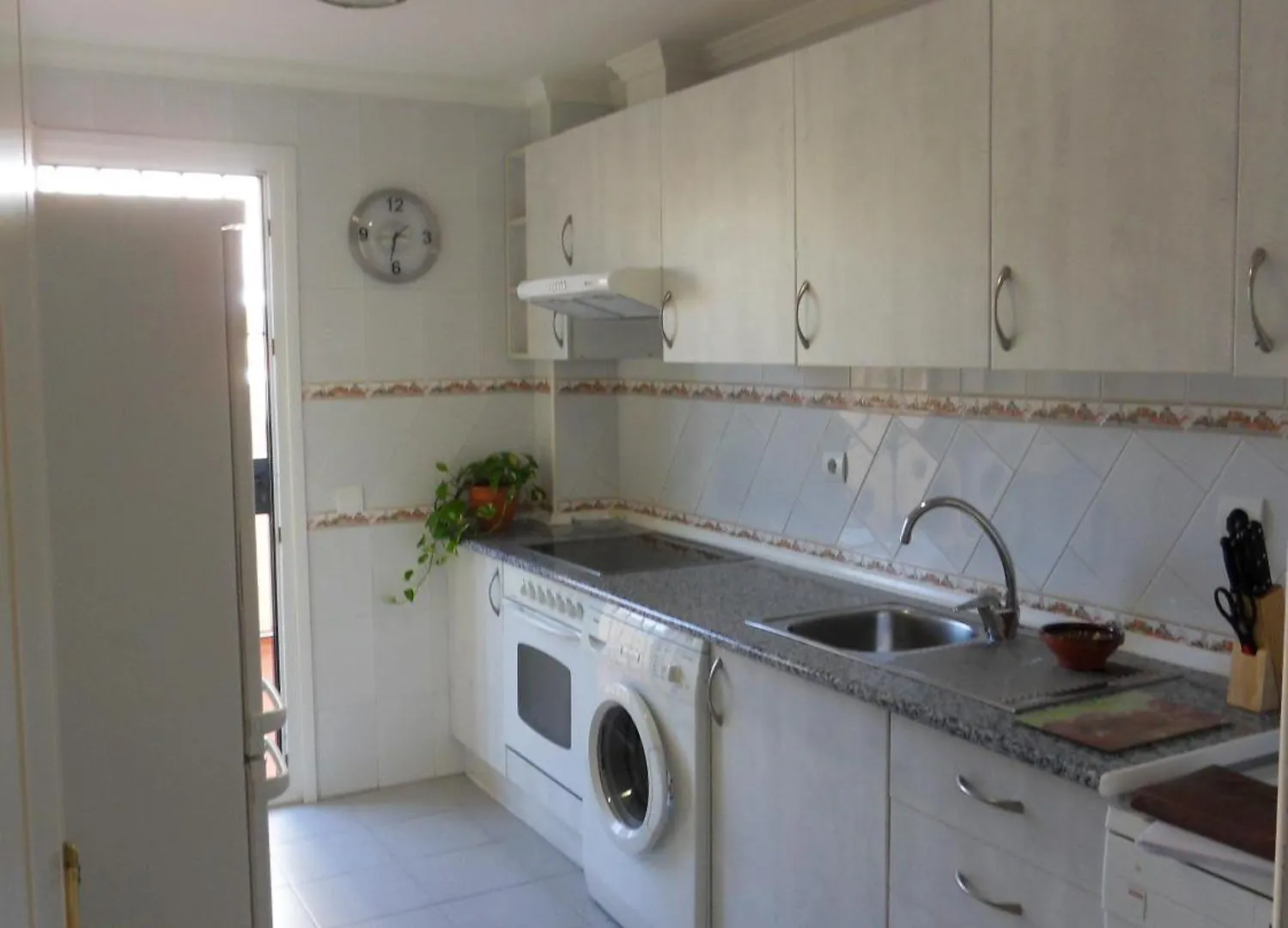 Balcon De Benalmadena Apartment 0*,